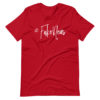 T-shirt hashtag #FAKENEWS, couleur rouge, pour homme et femme. C'est un beau t-shirt tendance, doux, léger et étirable. Le t-shirt comme l'imprimé sont de qualité supérieure